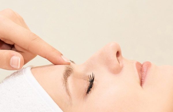 Tratamientos faciales anti-edad Radiofrecuencia + tratamiento centro estética Valencia tratamientos faciales antiaging lifting tratamientos faciales esenciales